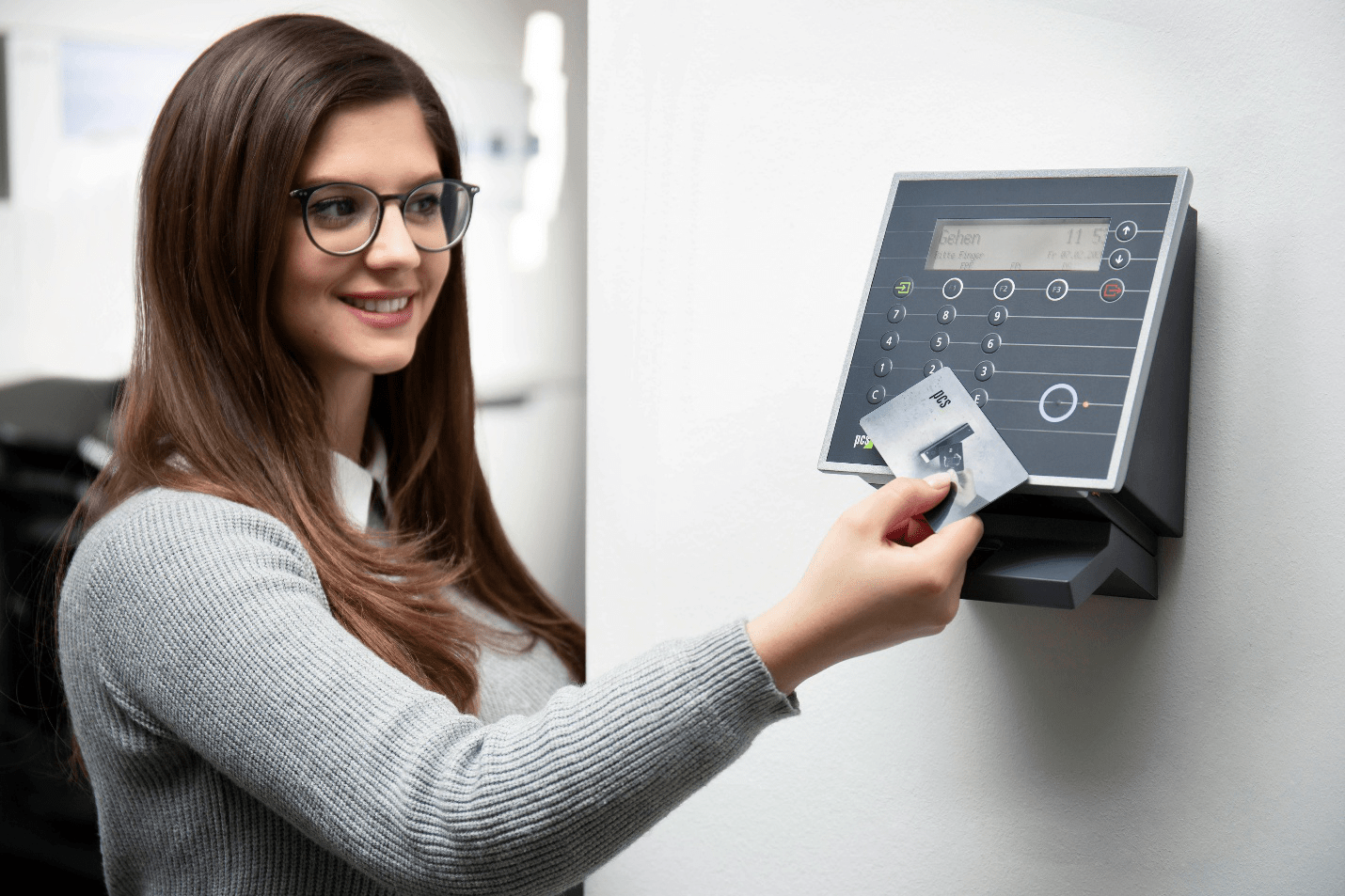 Smart card access control remains a strategic foundation for enterprises managing complex, high-security environments.